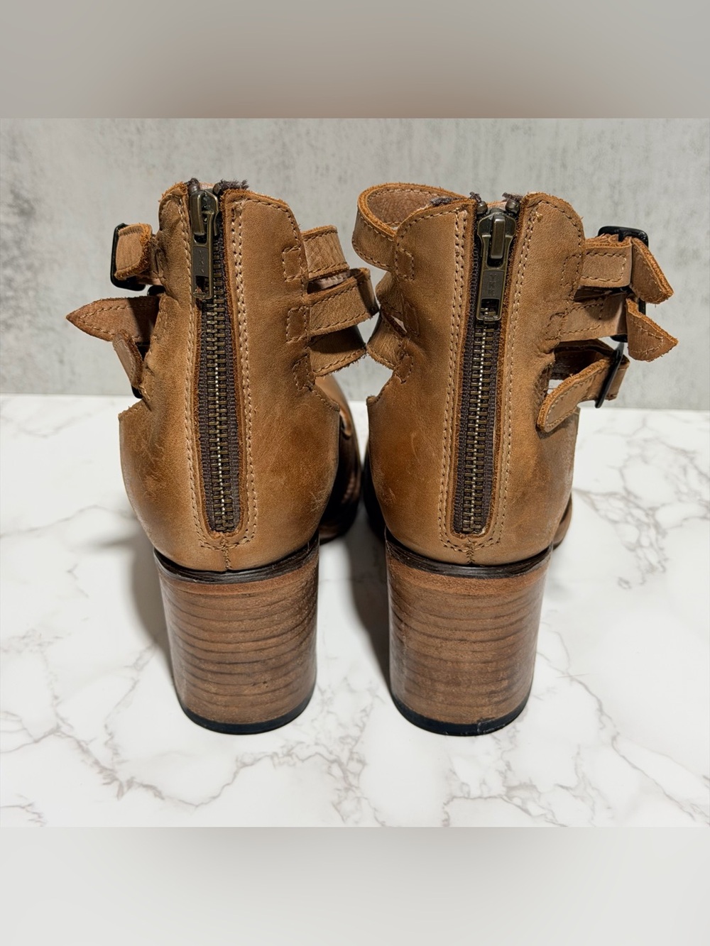 Freebird Randi size 6 Women’s Tan Leather Buckle Strap Block Heel Pumps - Picture 5 of 10